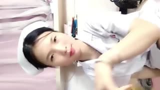 淫乱看护妇下班开色直播赚外快