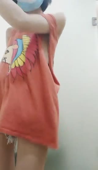 娇小女主播