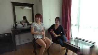 强壮哥600元双飞小妹妹~花招很多轮流进攻!!小穴原来早就湿了!!~