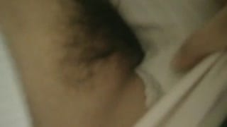 【约妹狂人小李探花】泡良达人俘获良家小少妇放心，深夜带回小区，停车场调情，室外啪啪，玩得就是这份心跳