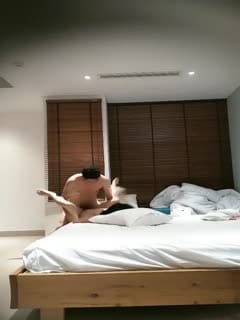 偷拍搞漂亮越南妹-结束后没给小费生气的样子可爱3